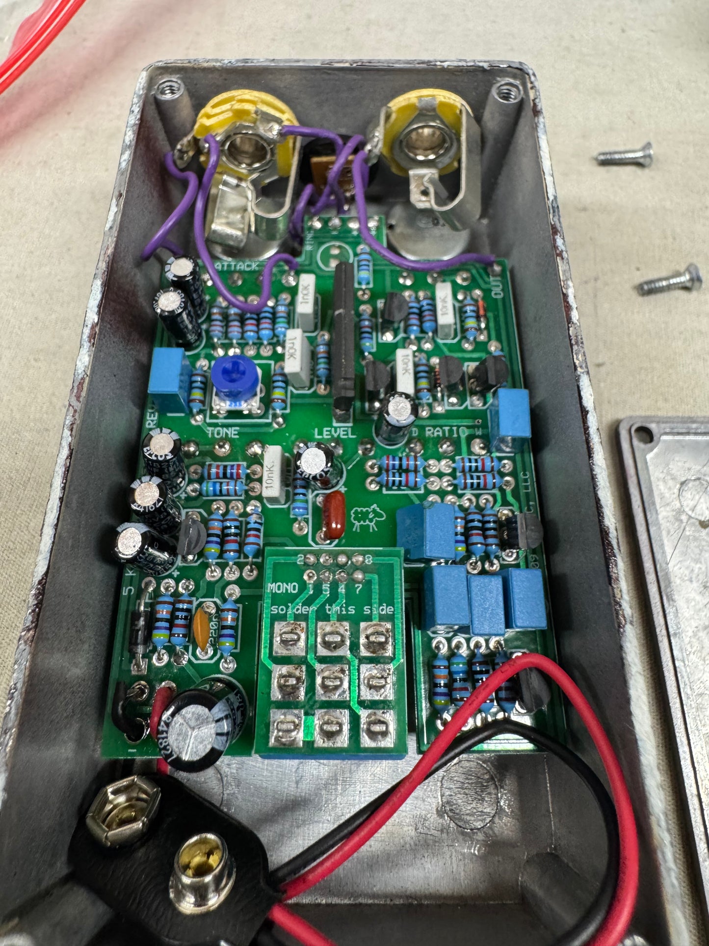 BYOC Build Your Own Clone 5-Knob Compressor Kit Build Pedal