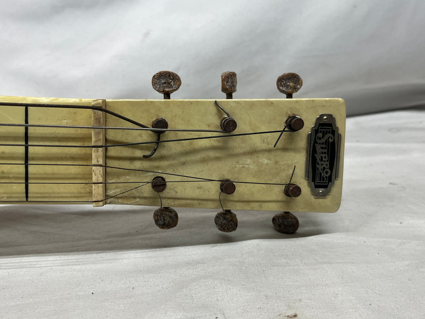 Supro Vintage Irene Lap Steel Guitar with Case