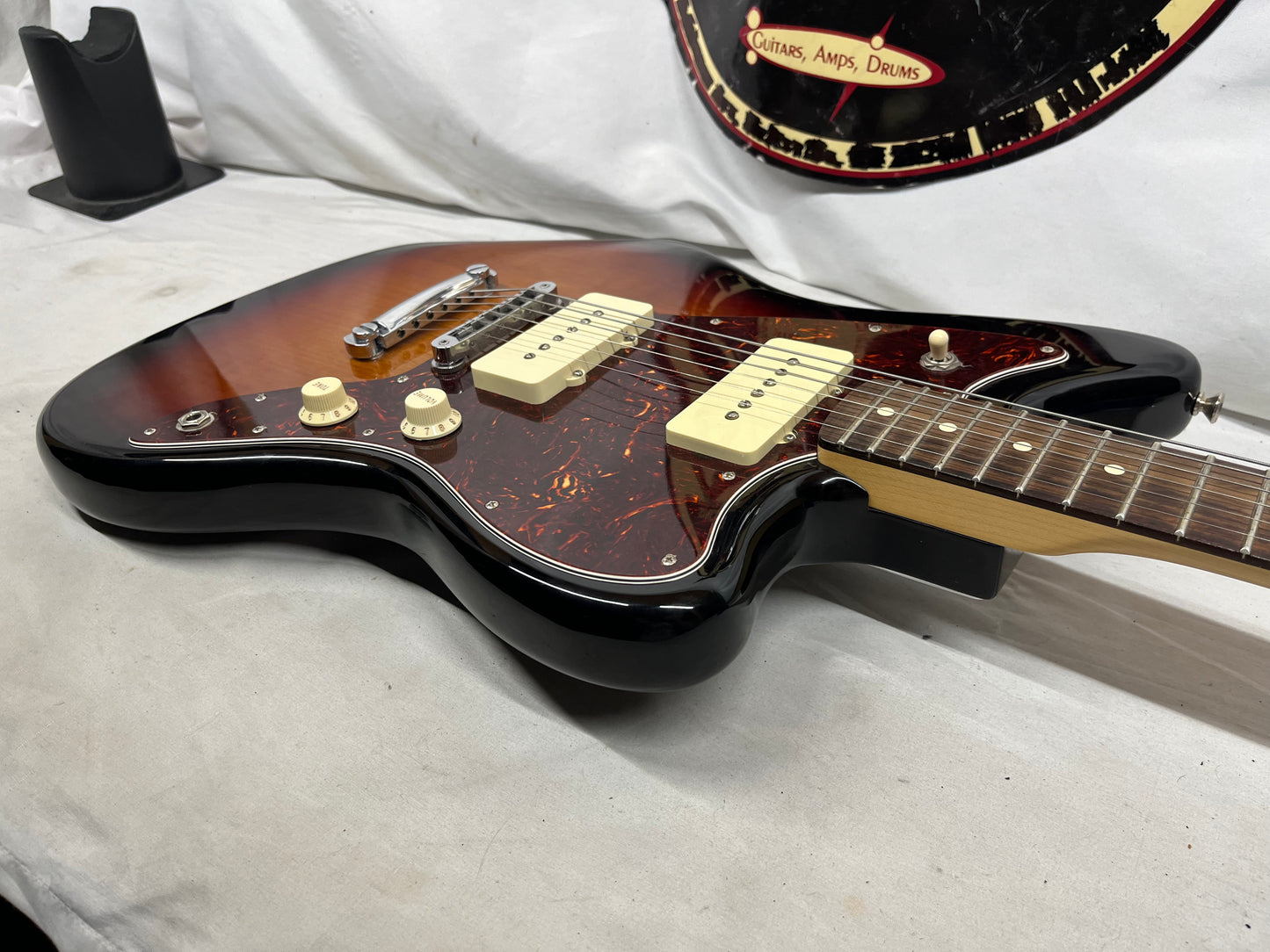 Fender American Special Jazzmaster Electric Guitar - 3-Color Sunburst