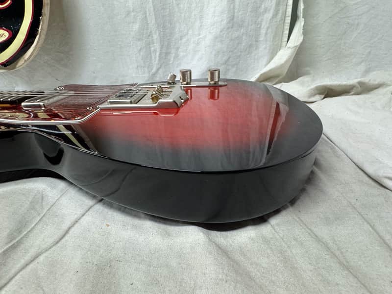 Belltone Guitars B-Classic One BC1 Guitar with COA + Case - Image 19