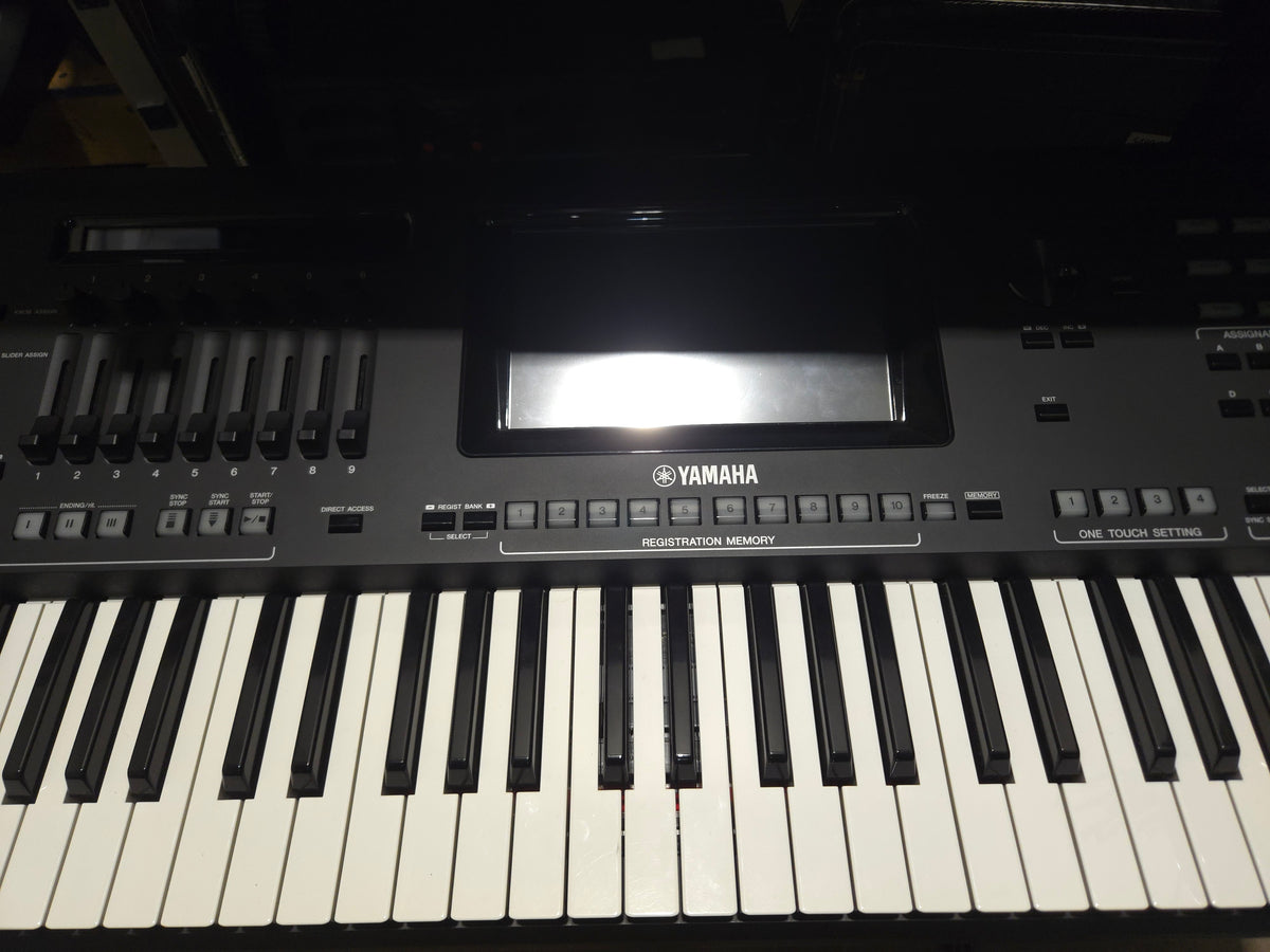 Yamaha Genos Digital Arranger Workstation 2010s - Local Pickup Only