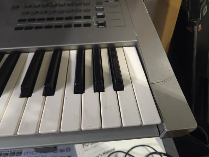 Yamaha Motif 6 Production Synthesizer - Image 4