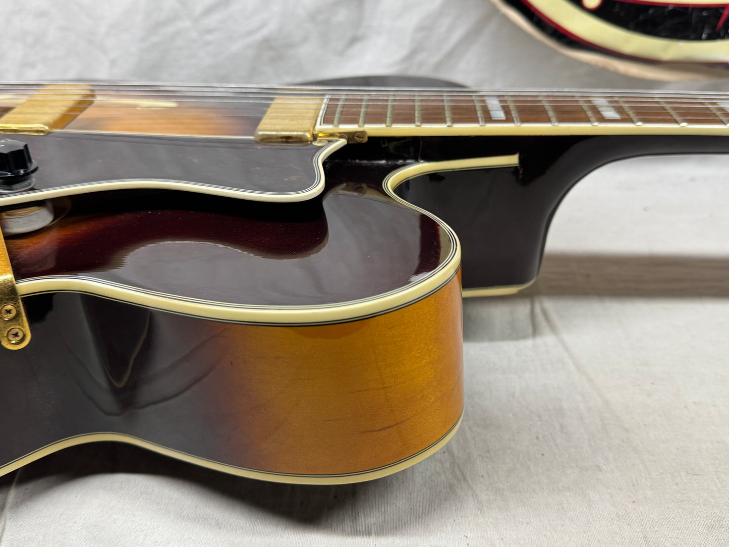 Epiphone Emperor Archtop Hollowbody Guitar with Case 1996 - Antique Sunburst