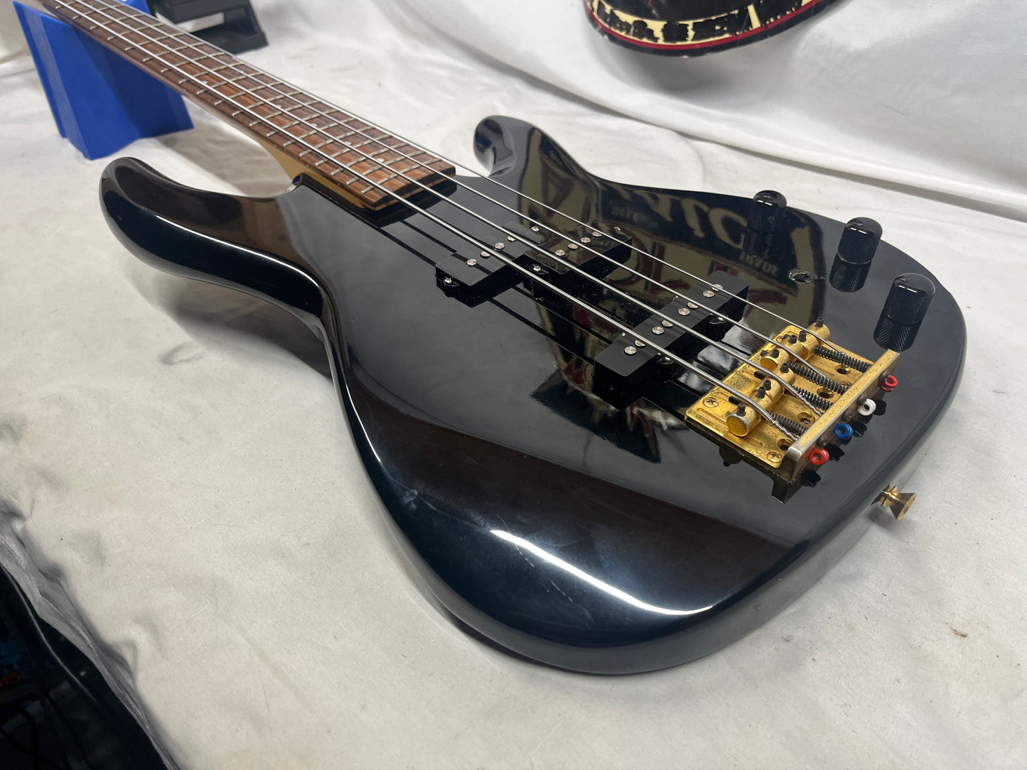 Fender 4-String Electric Jazz Bass Special MIJ - Made in Japan