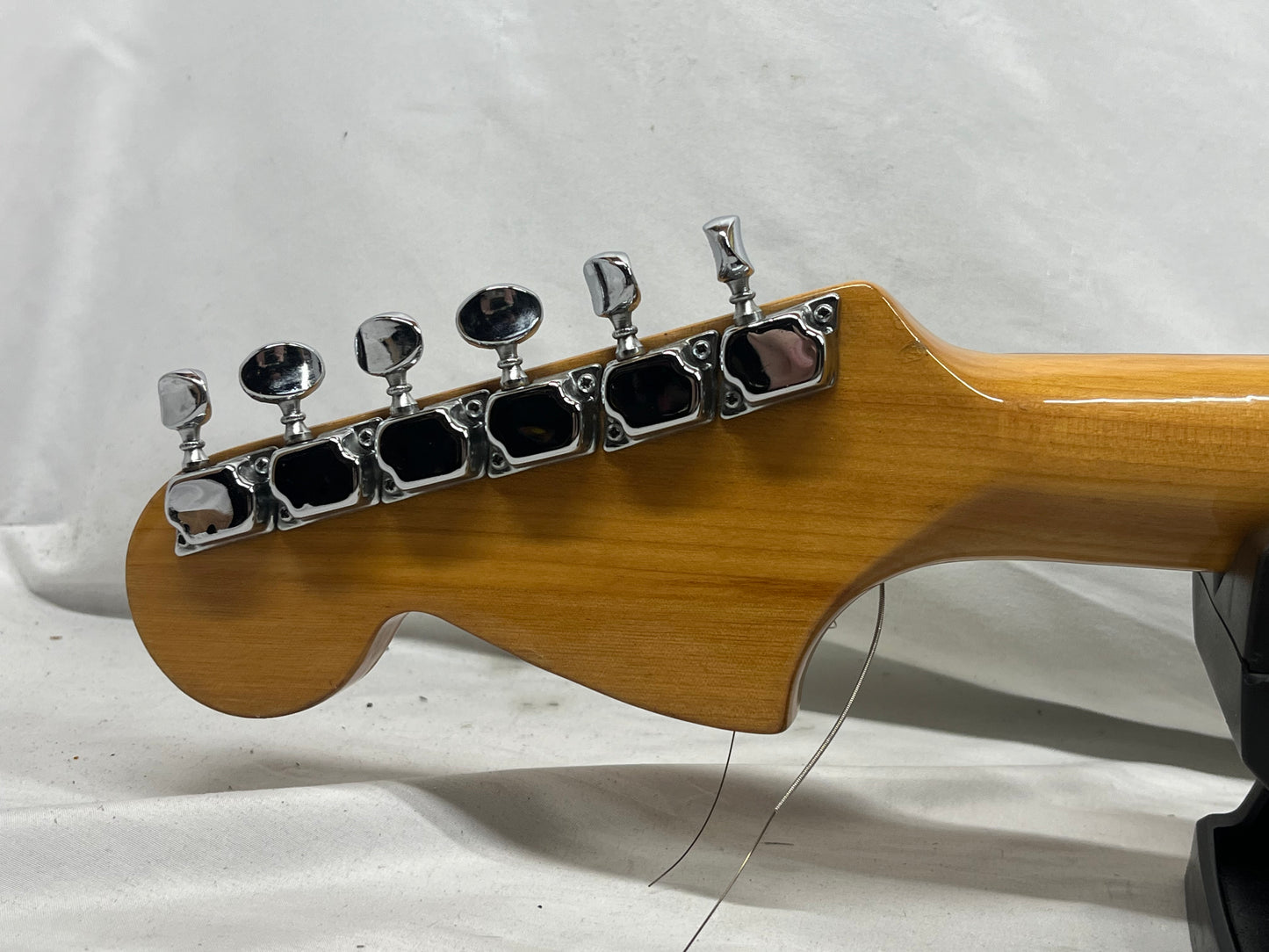 Pan S-Style Doublecut Electric Guitar