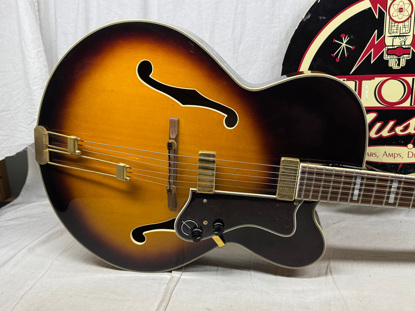 Epiphone Emperor Archtop Hollowbody Guitar with Case 1996 - Antique Sunburst