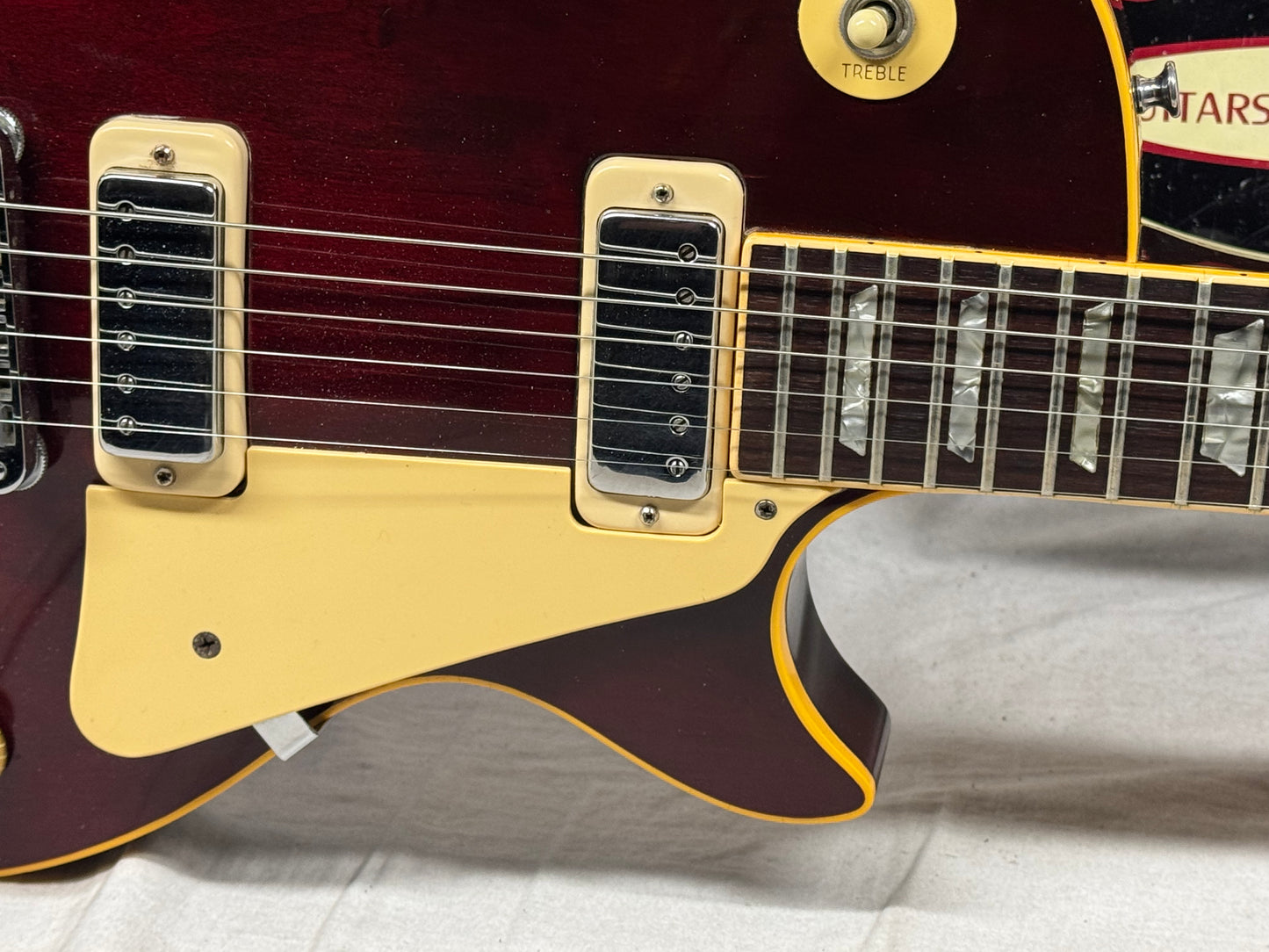 Gibson Les Paul Deluxe Guitar with Case 1978