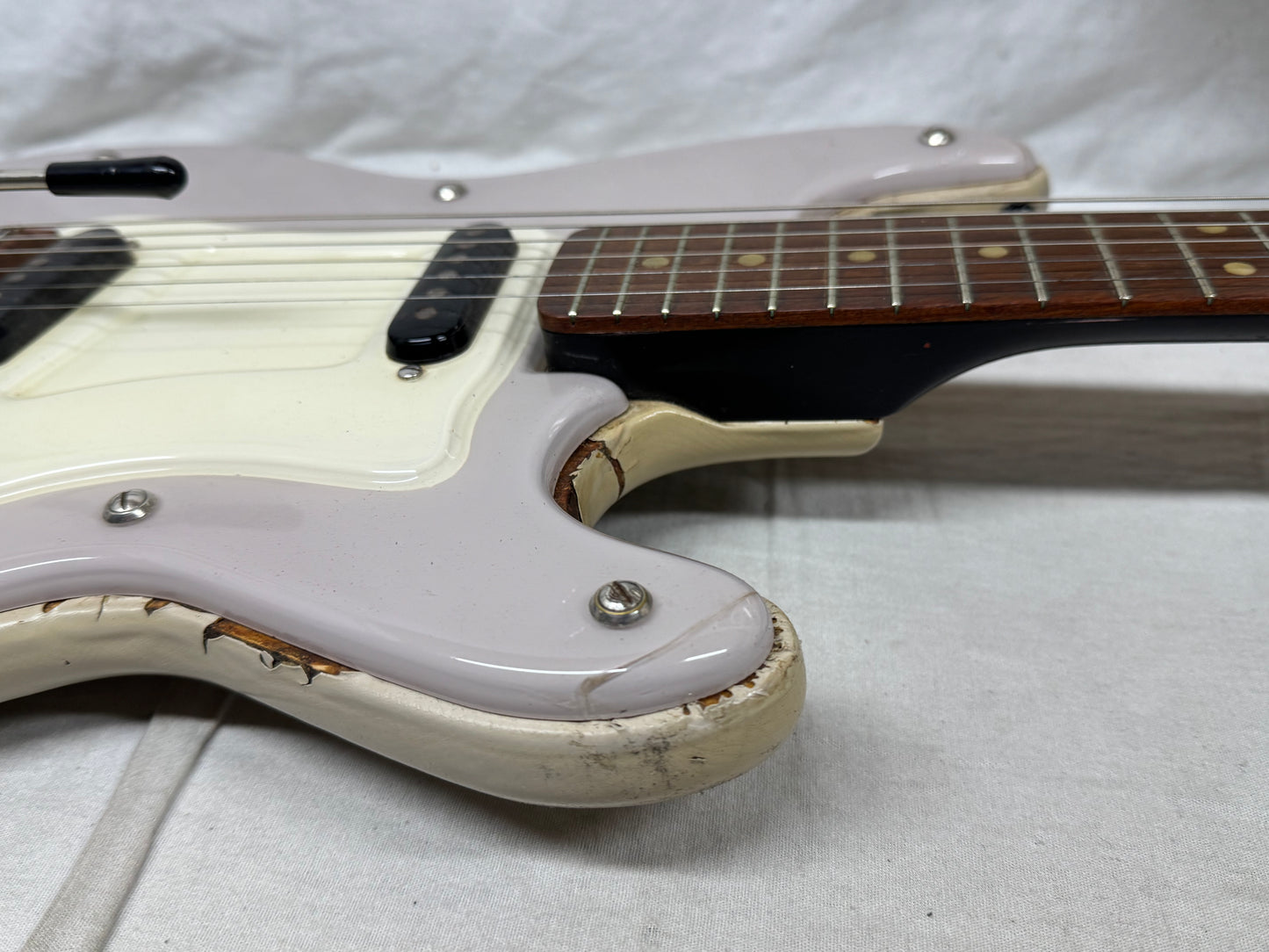 Hagstrom Model 1 One 1 Guitar with Chipboard Case Vintage
