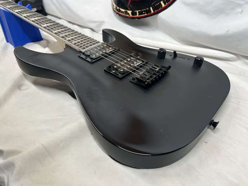 Jackson JS22 HH Doublecut Electric Guitar - Image 19
