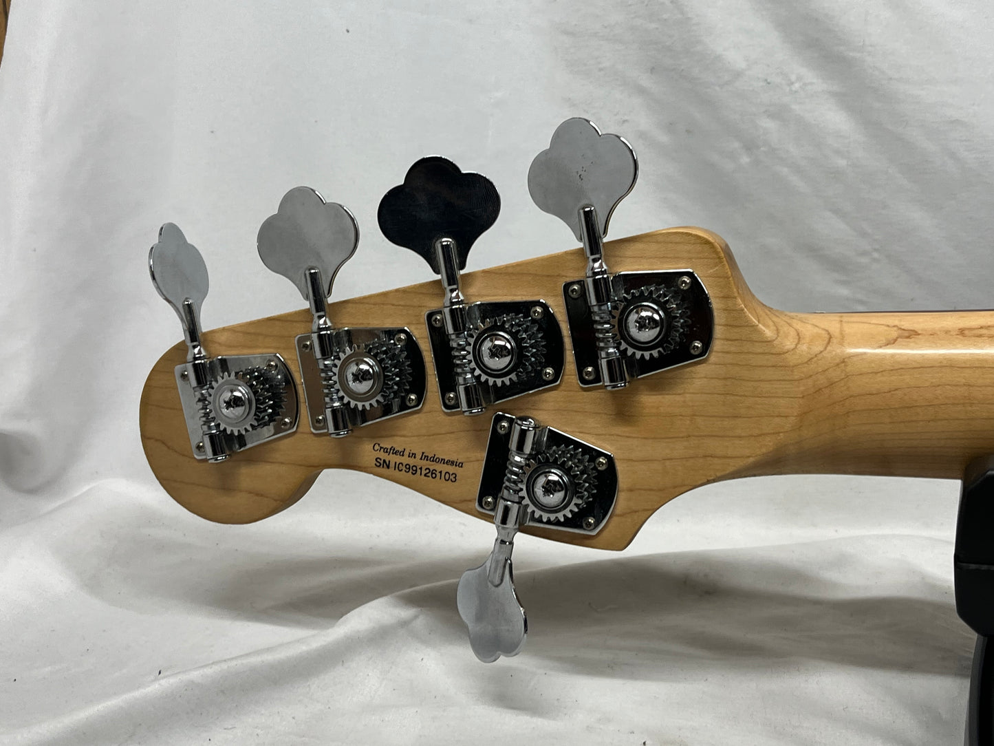 Squier P-Bass Precision Bass Special-5 5-String Electric Bass - Brown Sunburst