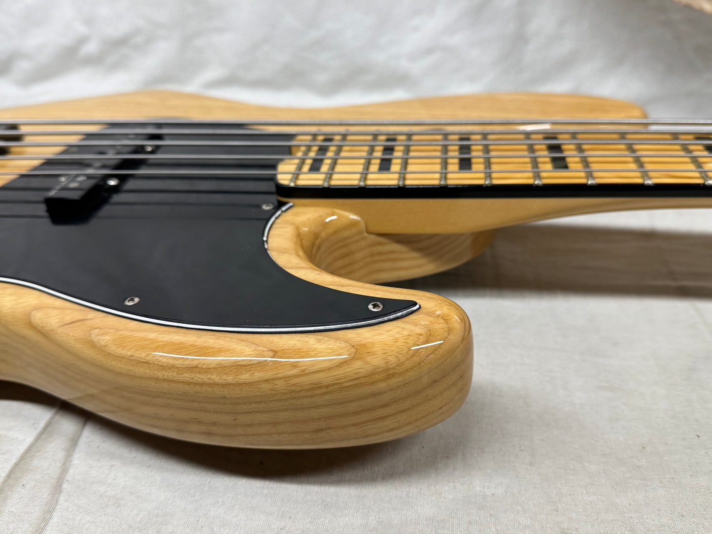 Fender American Elite Jazz Bass V 5-string J-Bass 2017 - Natural