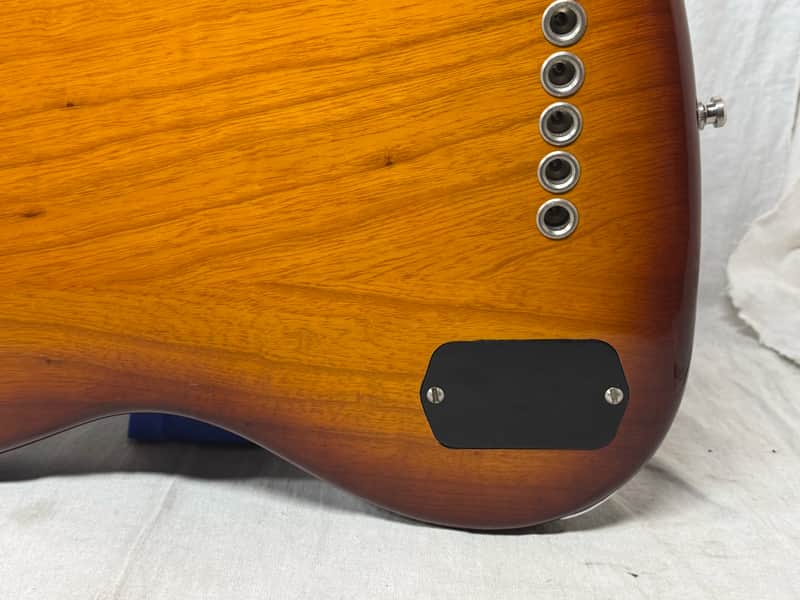Fender American Elite Jazz Bass V Ash 5-string J-Bass - Image 13