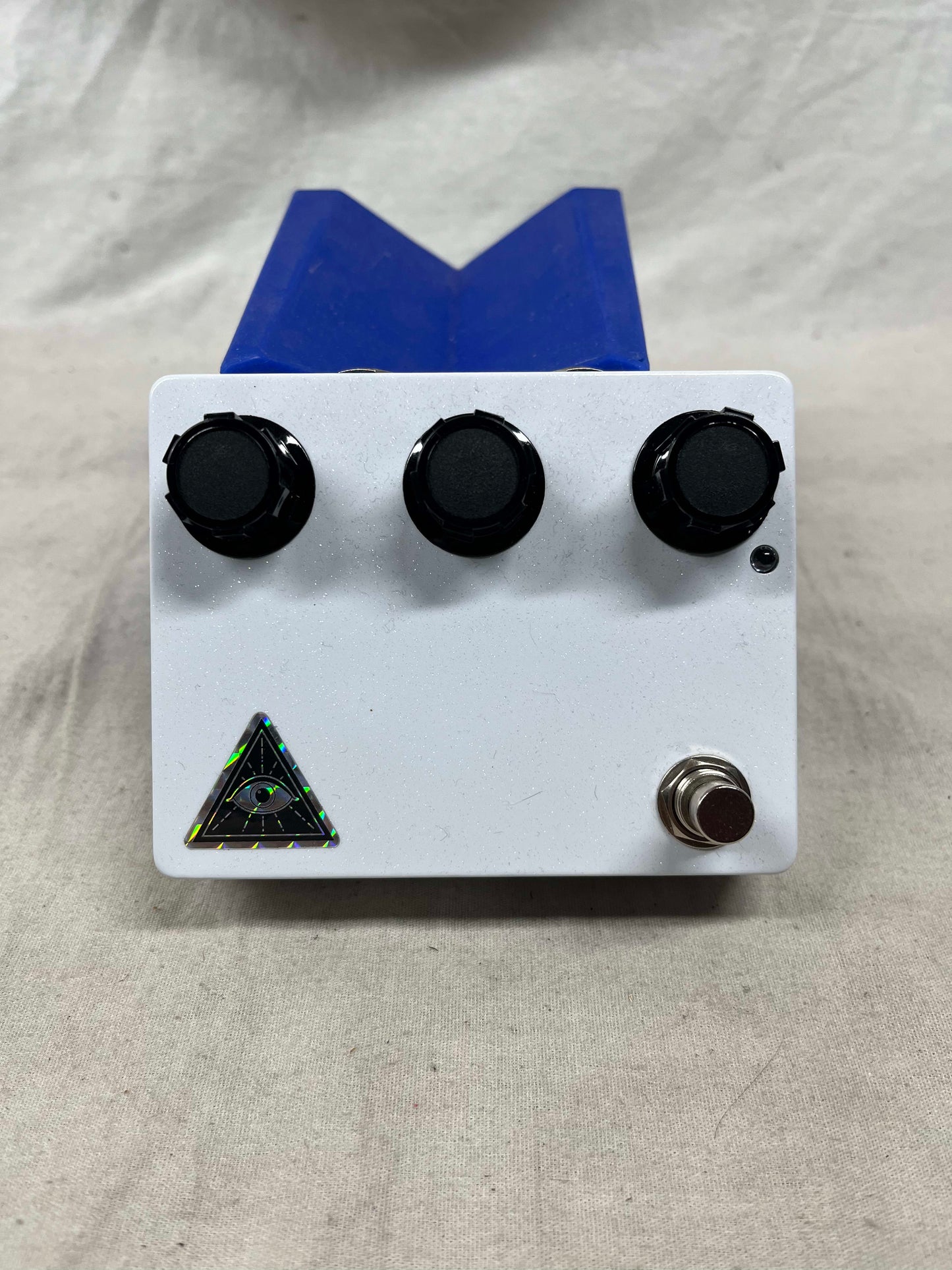 Seeker Electric Effects Descry Fuzz Pedal with Box