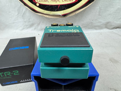 Boss TR-2 tr2 Tremolo Pedal with Box 2023
