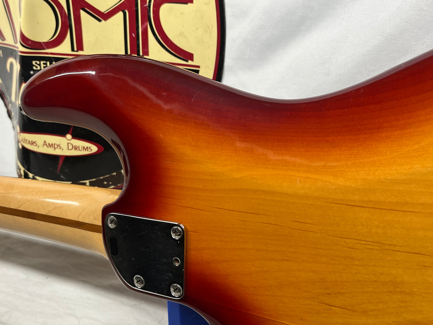 Fender Deluxe Zone 4-String Electric Bass 2001 - Sienna Sunburst