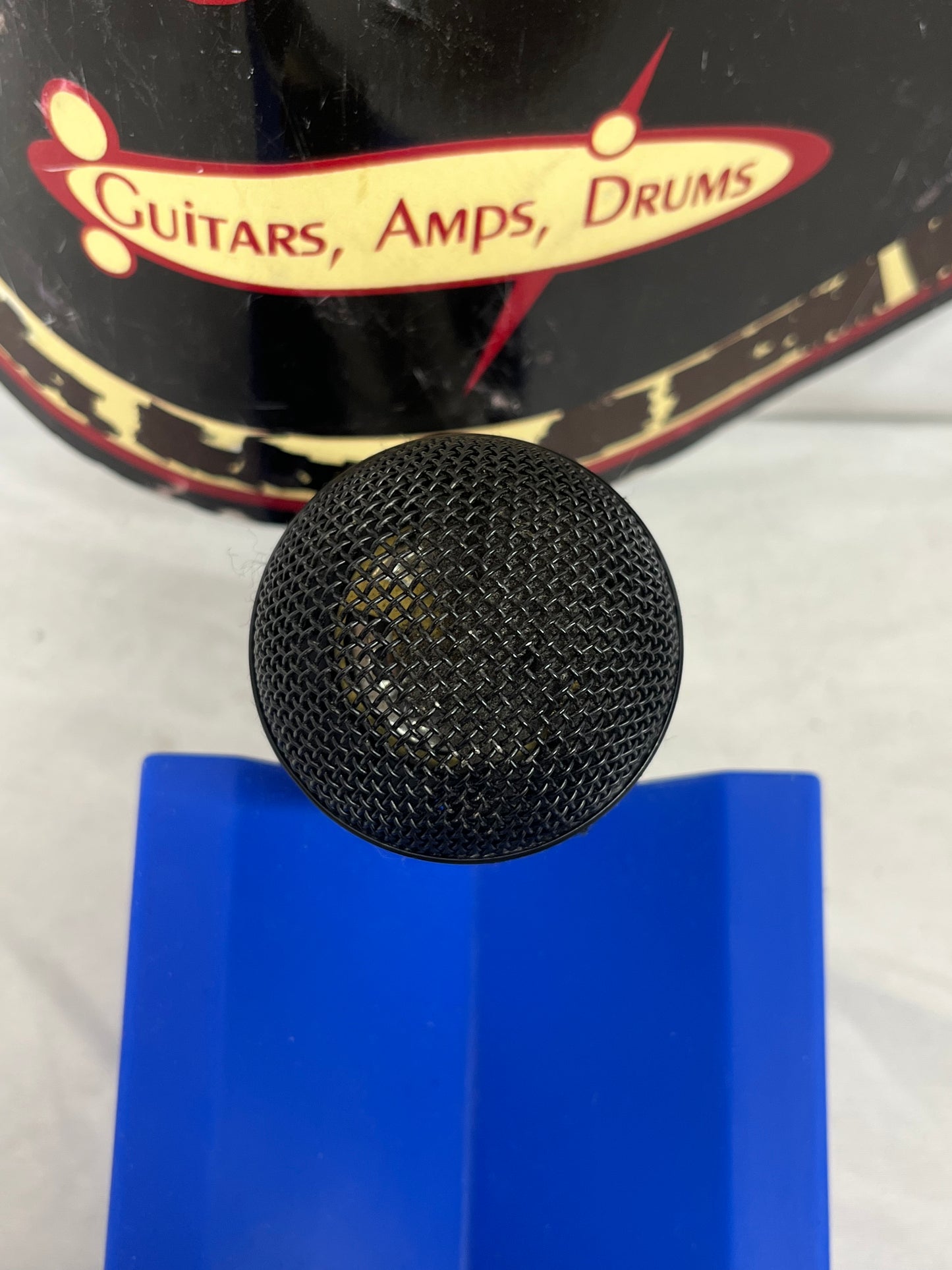 AKG Maestro DM700 Vintage Dynamic Cardioid Microphone