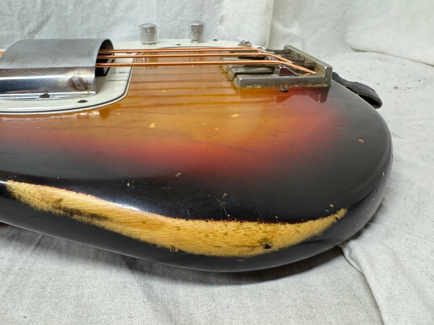 Fender PARTS BASS ? Fretless Precision Bass 4-string P-Bass with Case 1970s - 3-Color Sunburst / Maple neck