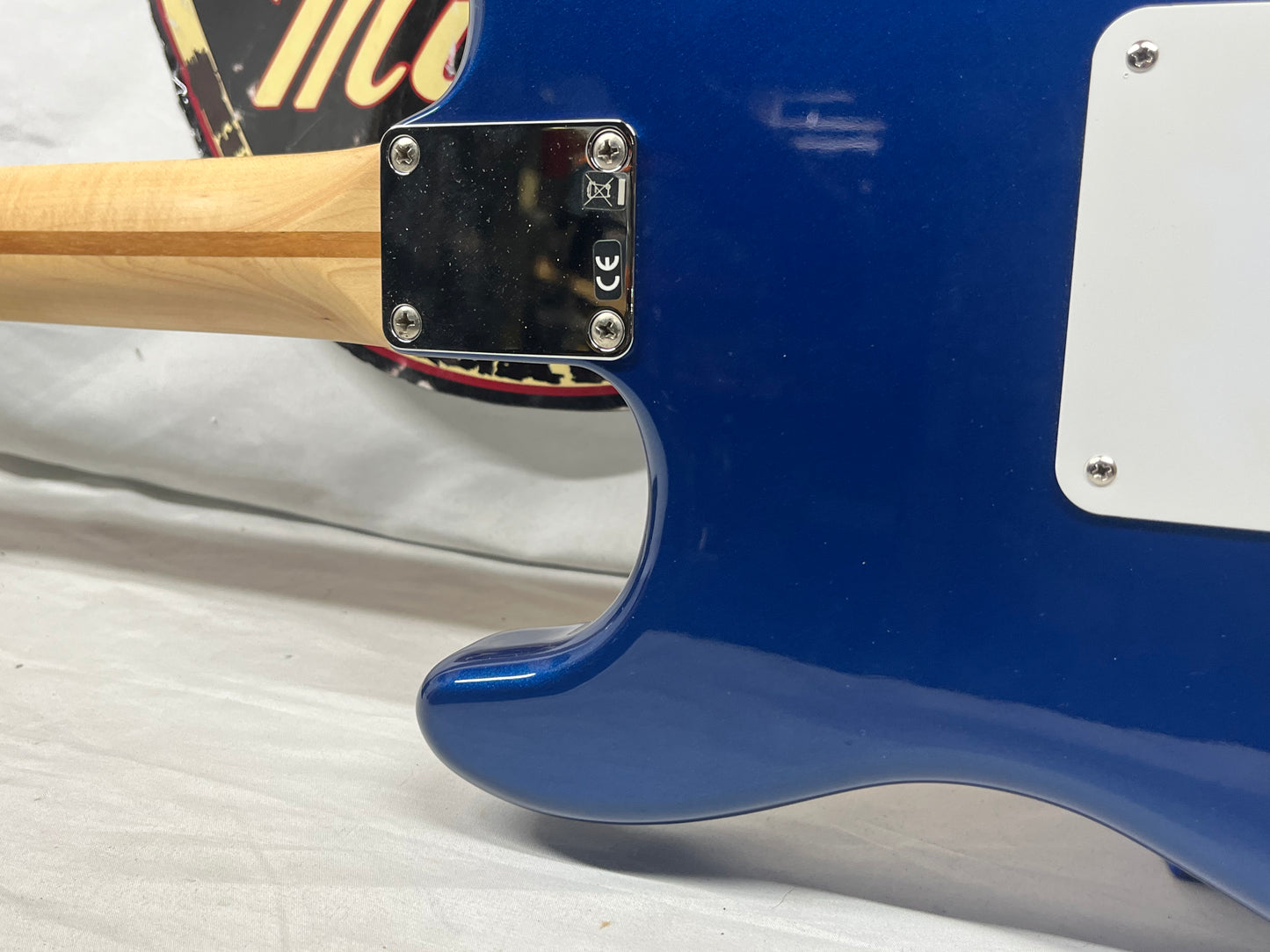Fender Standard Stratocaster strat HSS Electric Guitar MIM - Made in Mexico- Electron Blue