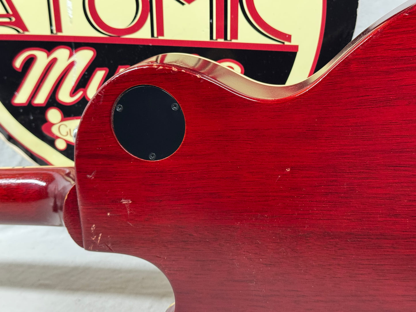 Gibson Les Paul Traditional Pro V Satin Guitar with Case 2019