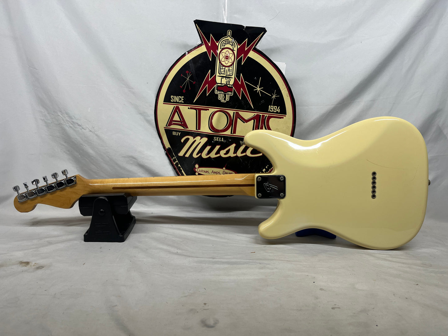 Fender Lead II Electric Guitar with Case