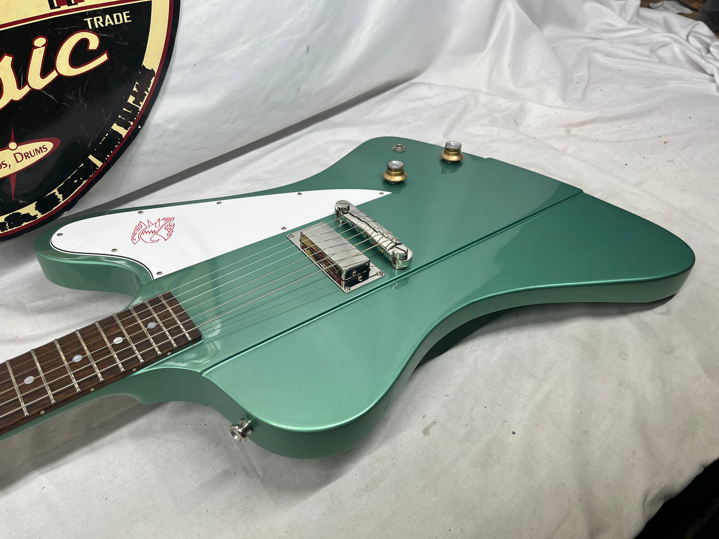 Epiphone Firebird I Offset Electric Guitar with Hard Case - Inverness Green