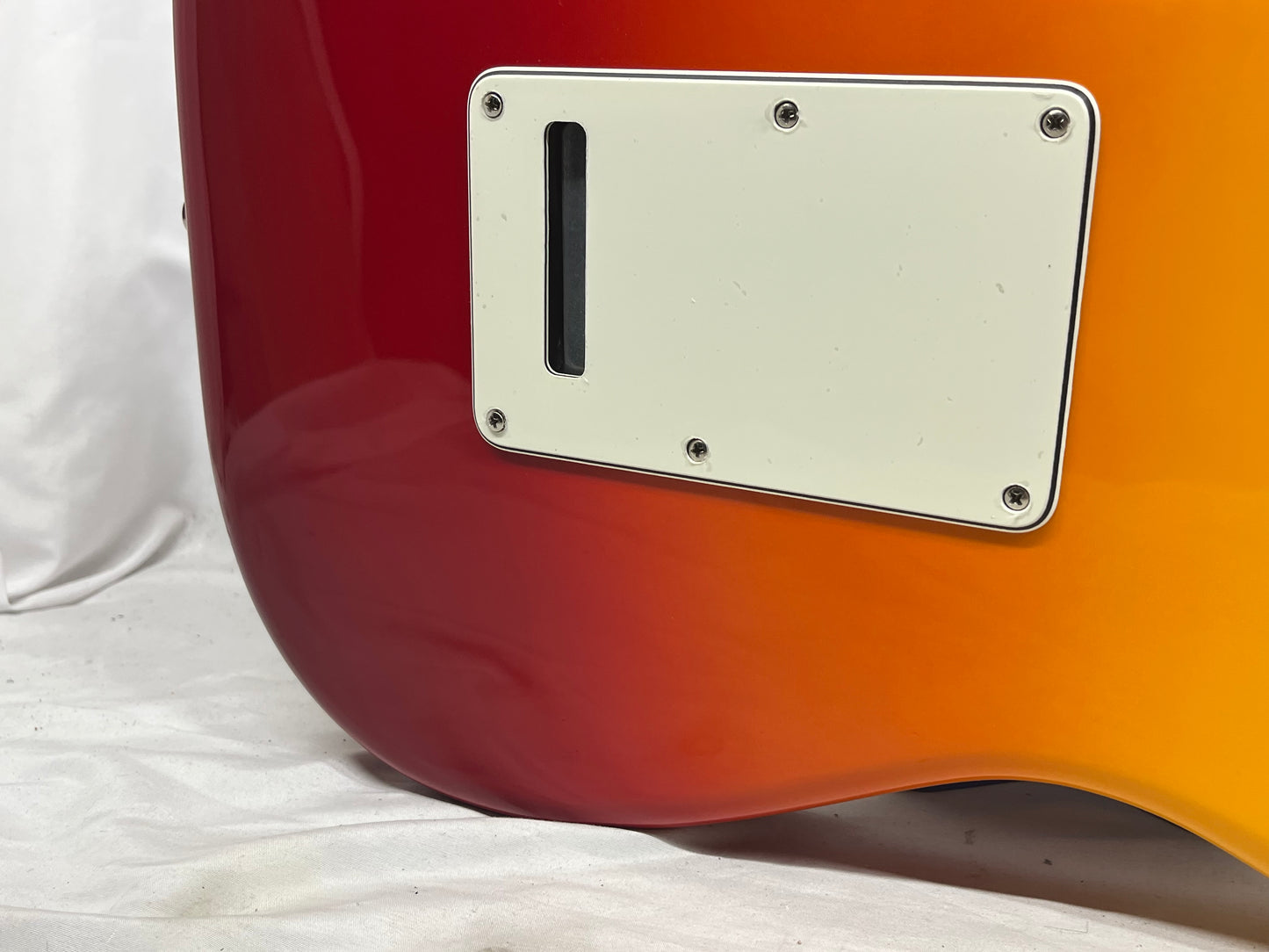 Fender Player Plus Stratocaster Strat Left-Handed Lefty Electric Guitar MIM - Made in Mexico - Tequila Sunrise