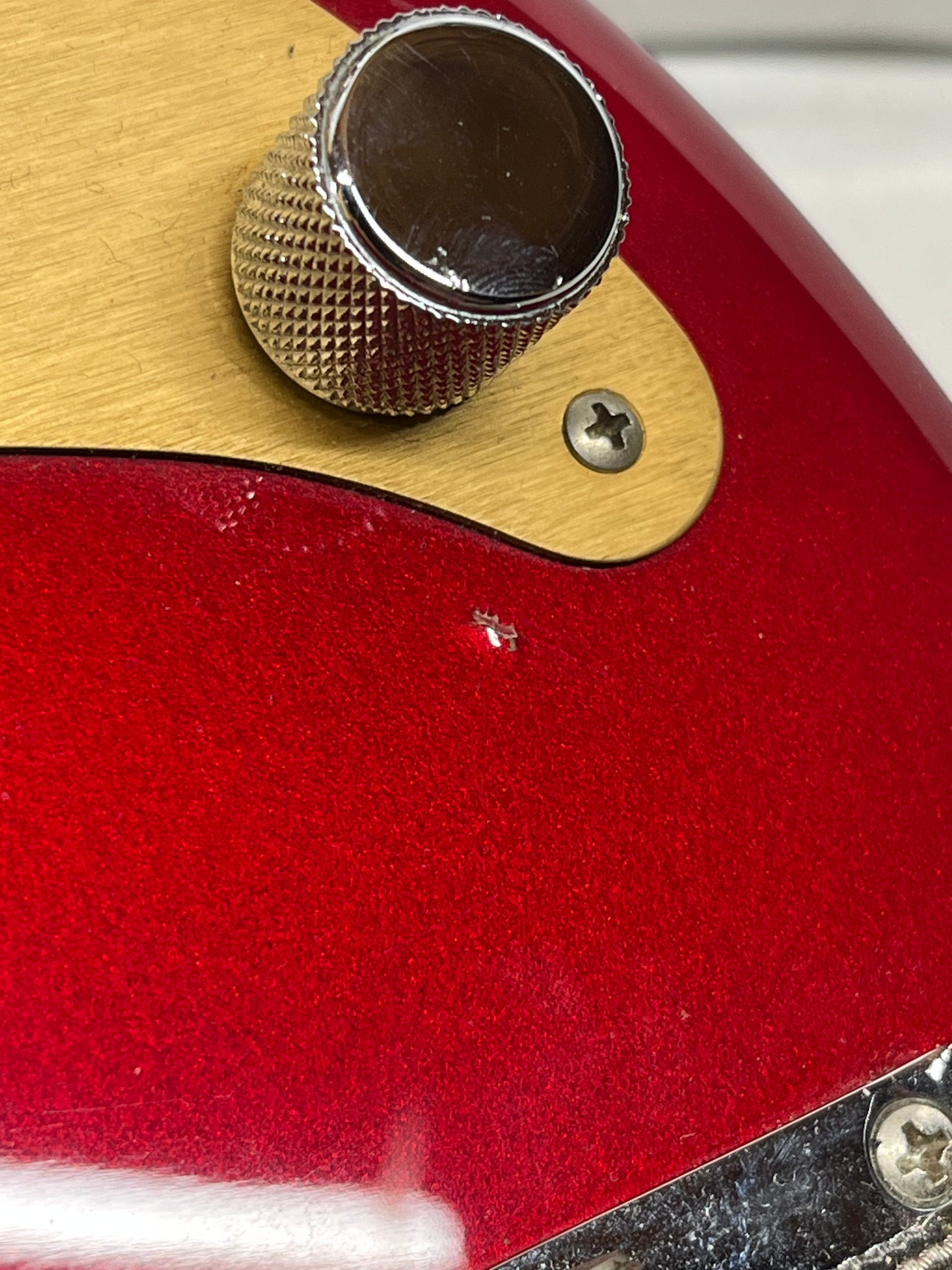 Fender Deluxe Series Precision Bass Special Bass Guitar 1998 - Red