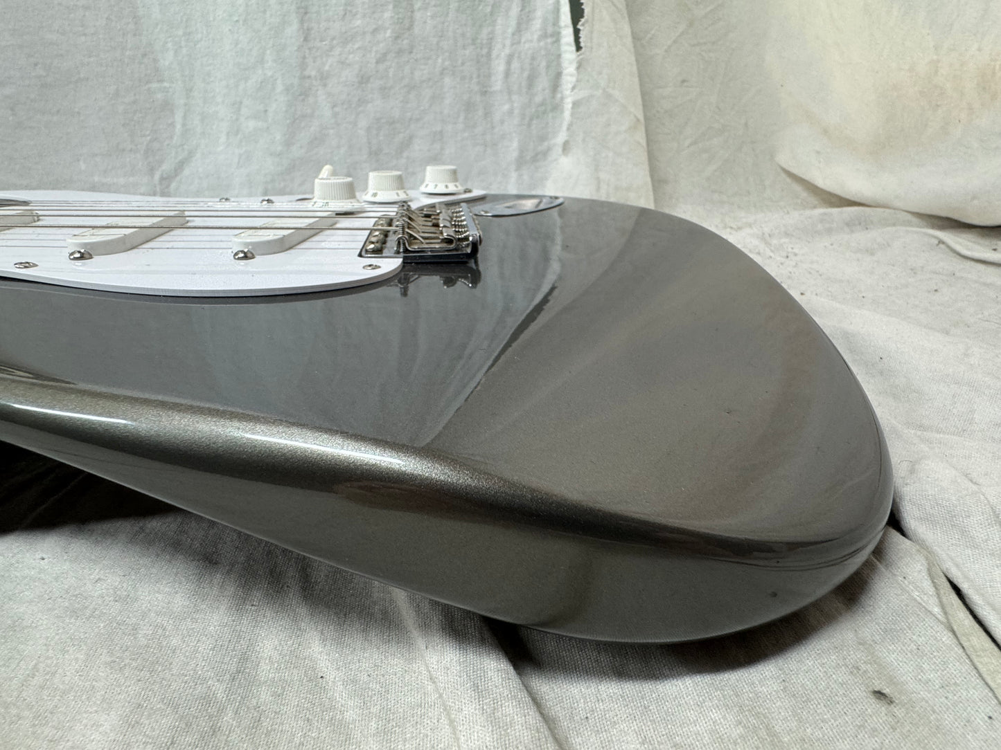 Fender USA Eric Clapton Stratocaster Guitar with Case - Lace Sensor Pickups 1993 - Pewter / Maple neck