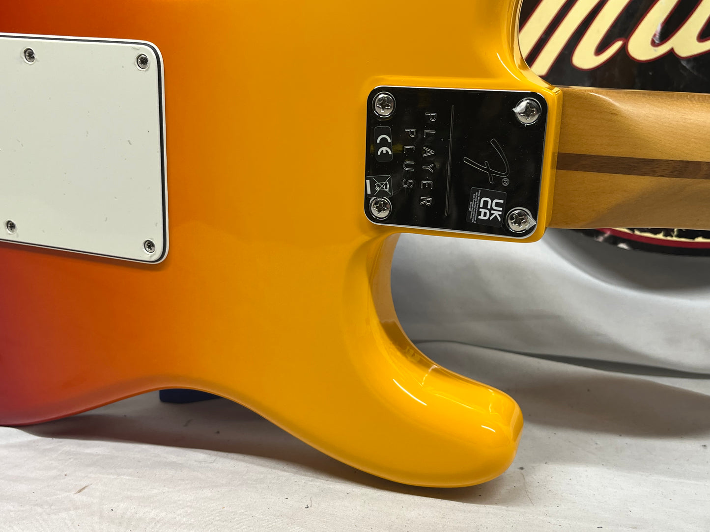 Fender Player Plus Stratocaster Strat Left-Handed Lefty Electric Guitar MIM - Made in Mexico - Tequila Sunrise