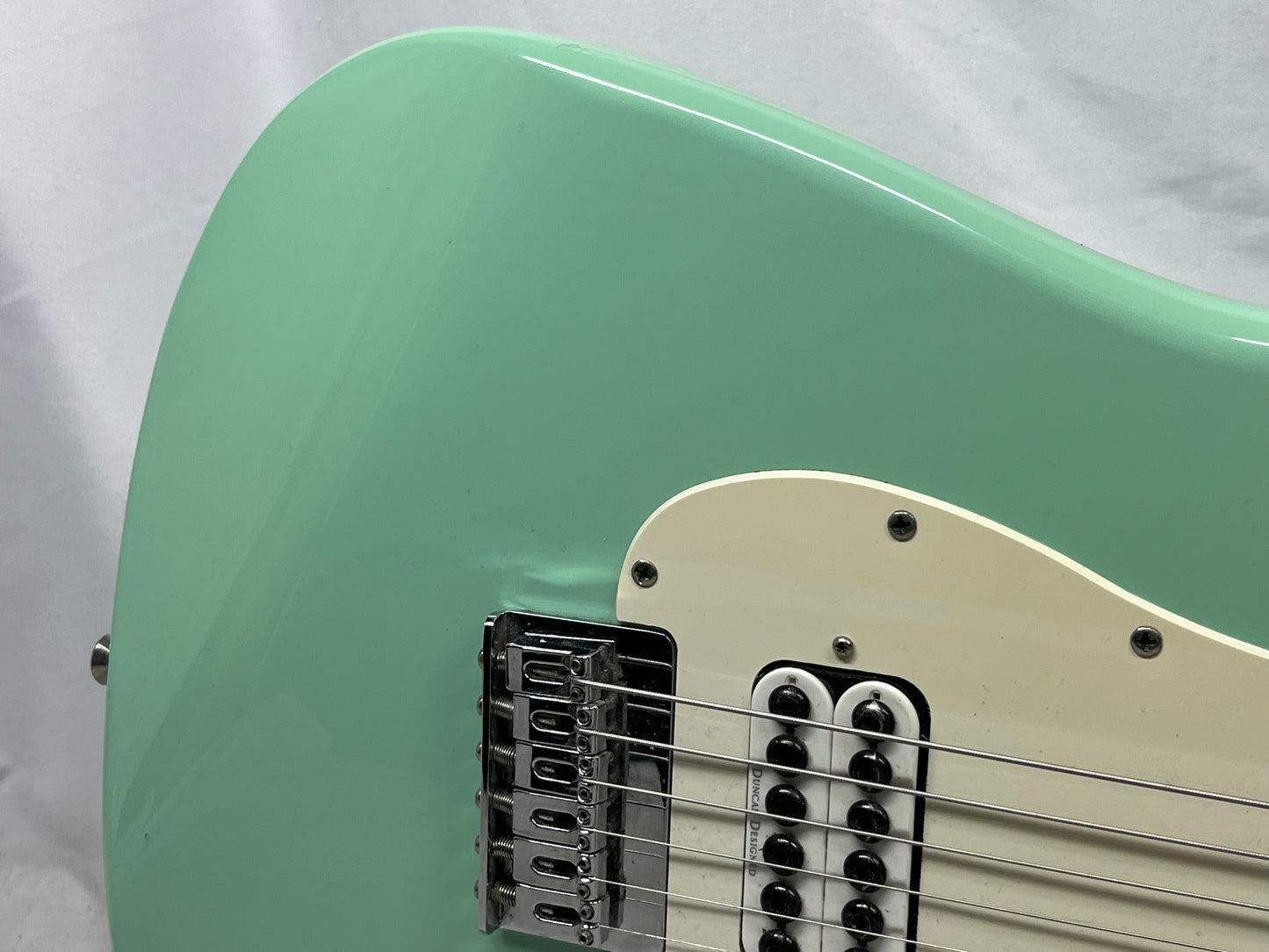 Squier Tom DeLonge Signature Stratocaster Strat Electric Guitar - Surfboard Green