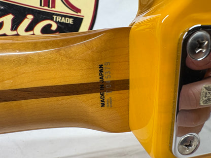 Fender Precision Bass - Butterscotch Blonde with Maple Fretboard