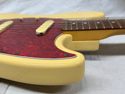 Fender Mustang Guitar with Case - MIJ Made In Japan 1993 - 1994