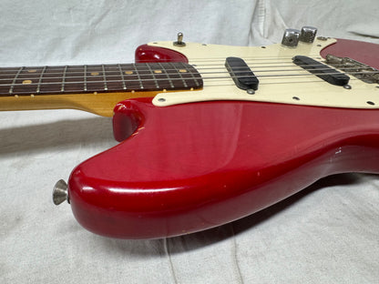 Fender USA Duo-Sonic Guitar with Case 1962