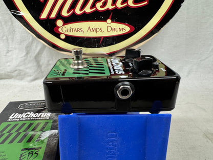 EBS Studio Edition UniChorus Chorus Pedal with Box
