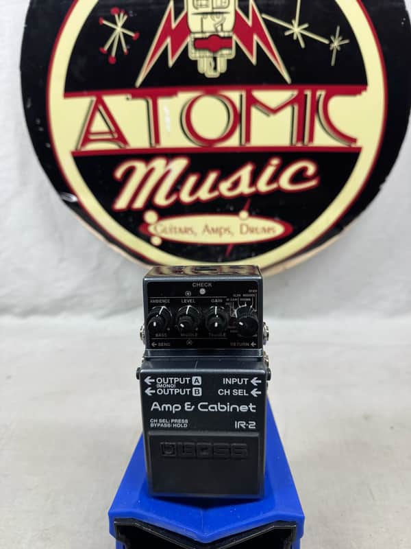Boss IR-2 ir2 Amp & IR Cabinet Amplifier Emulator + Speaker Cabinet Impulse Response Loader Pedal