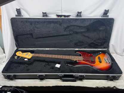 Fender American Standard 4-String Electric Jazz Bass 2011 with Hard Case - 3-Color Sunburst