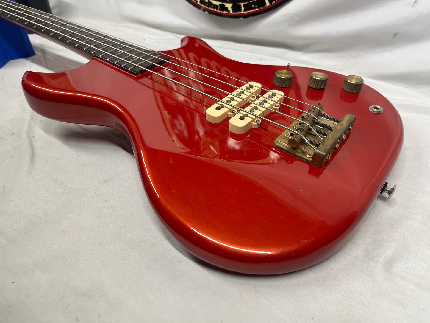 Westone Thunder 4-String Electric Bass