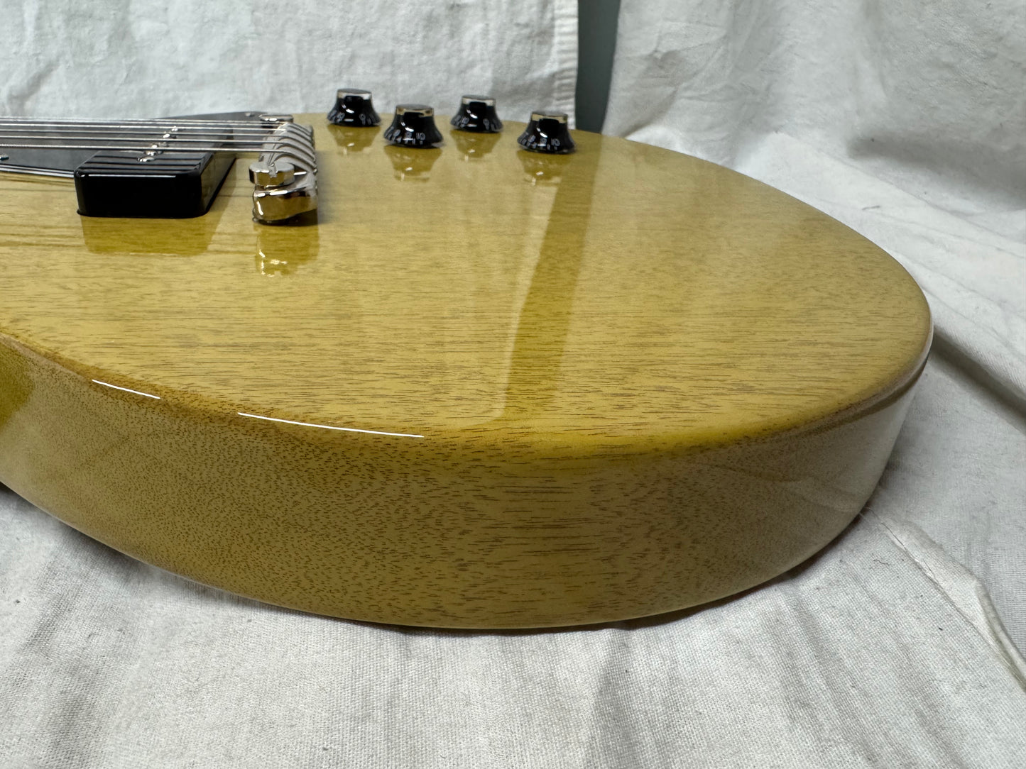 Gibson LPSP00TVNH1 Les Paul Special Guitar with Case 2023 - TV Yellow