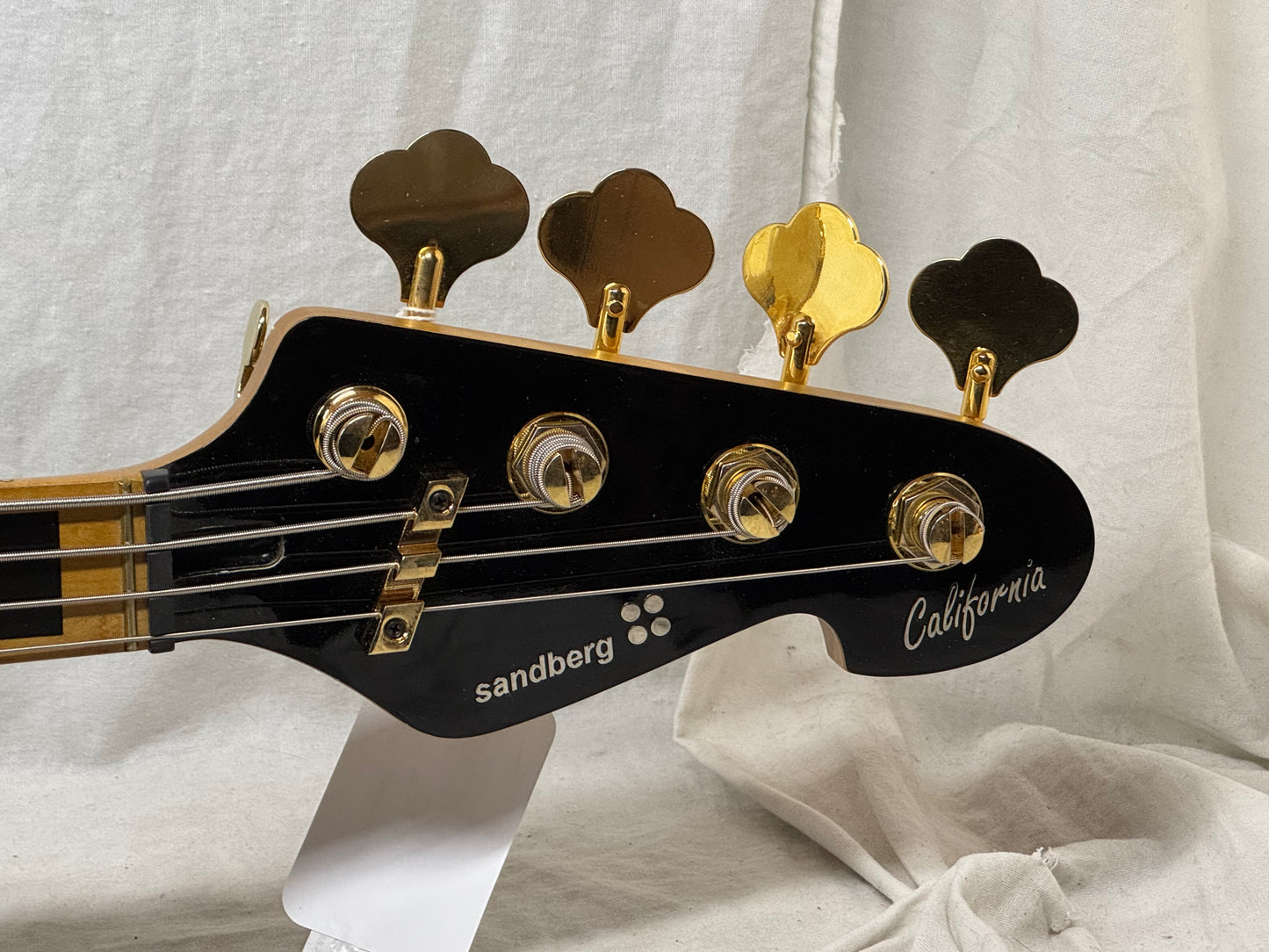 Sandberg California Ida Nielsen Signature 4-string Bass - Soft Aged Black / Birdseye Maple neck