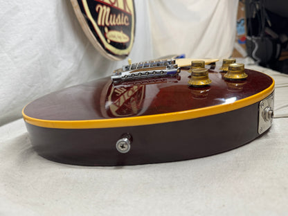 Gibson Les Paul Deluxe Guitar with Case 1978