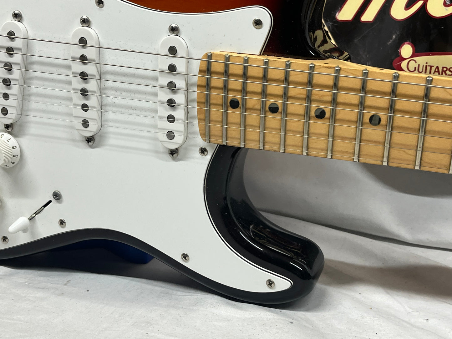 Fender Deluxe Stratocaster Strat Plus Electric Guitar - Antique Burst
