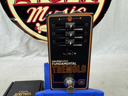 Walrus Audio Fundamental Tremolo Pedal with Box