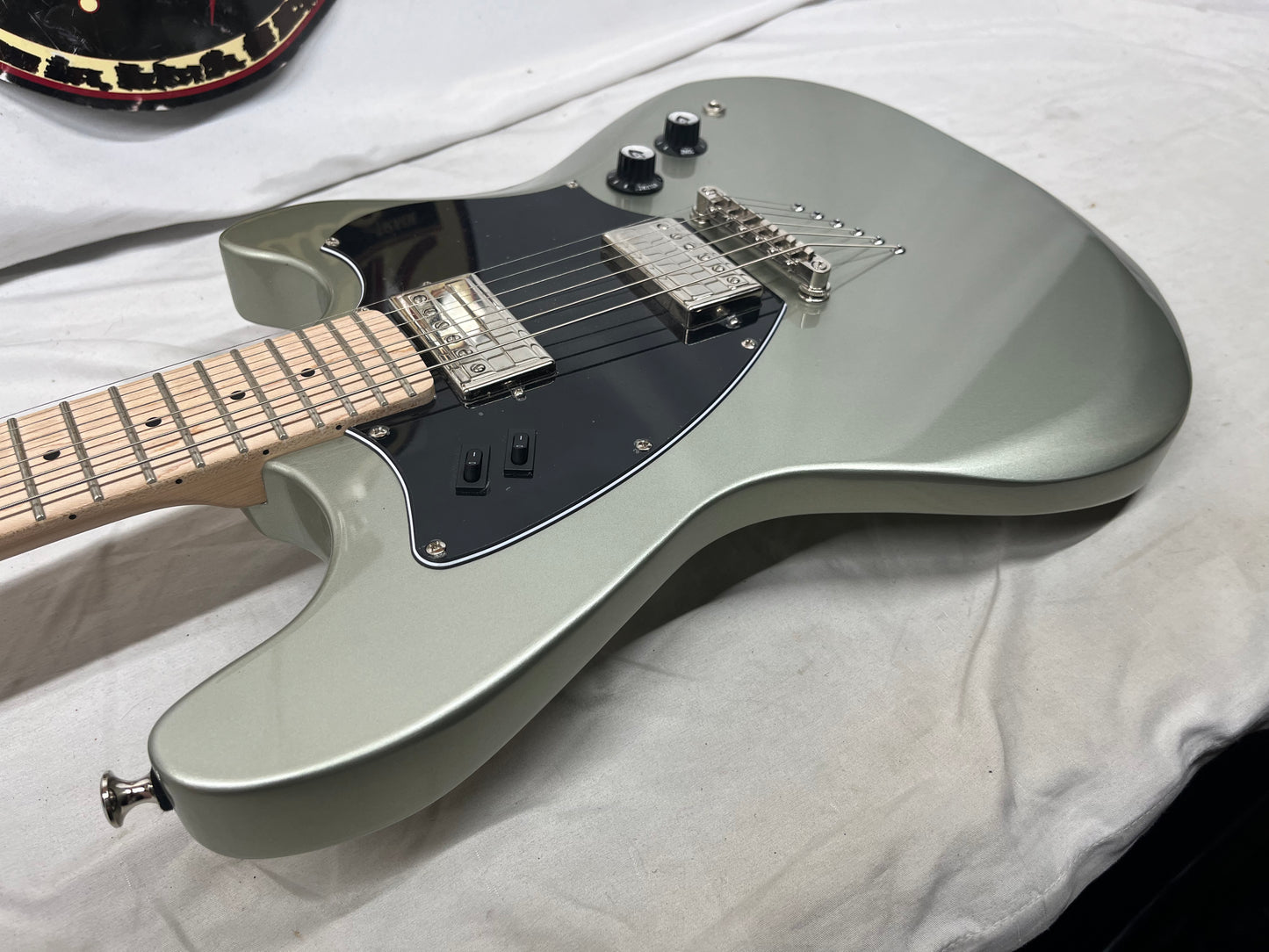 Guild Surfliner HH Electric Guitar