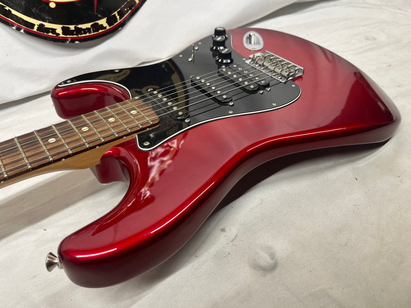 Fender Standard Stratocaster HSS FSR Electric Guitar MIM - Made in Mexico - Candy Red Burst