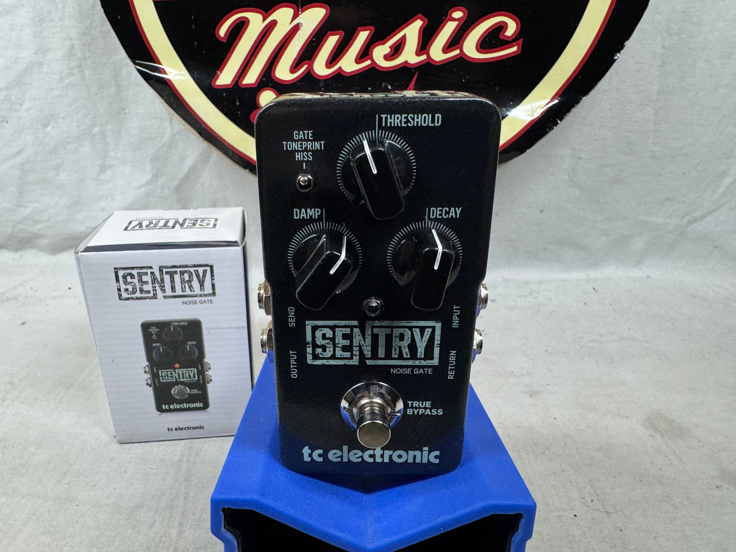 TC Electronic Sentry Noise Gate Pedal with Box