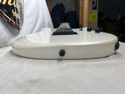 Ernie Ball Music Man Jason Richardson Signature Sterling Cutlass 7 7-String Electric Guitar - Pearl White