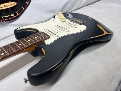 Fender Stratocaster Strat Electric Guitar MIM - Made in Mexico - Home-Distressed