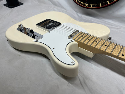 G&L Tribute Series ASAT Classic Electric Guitar