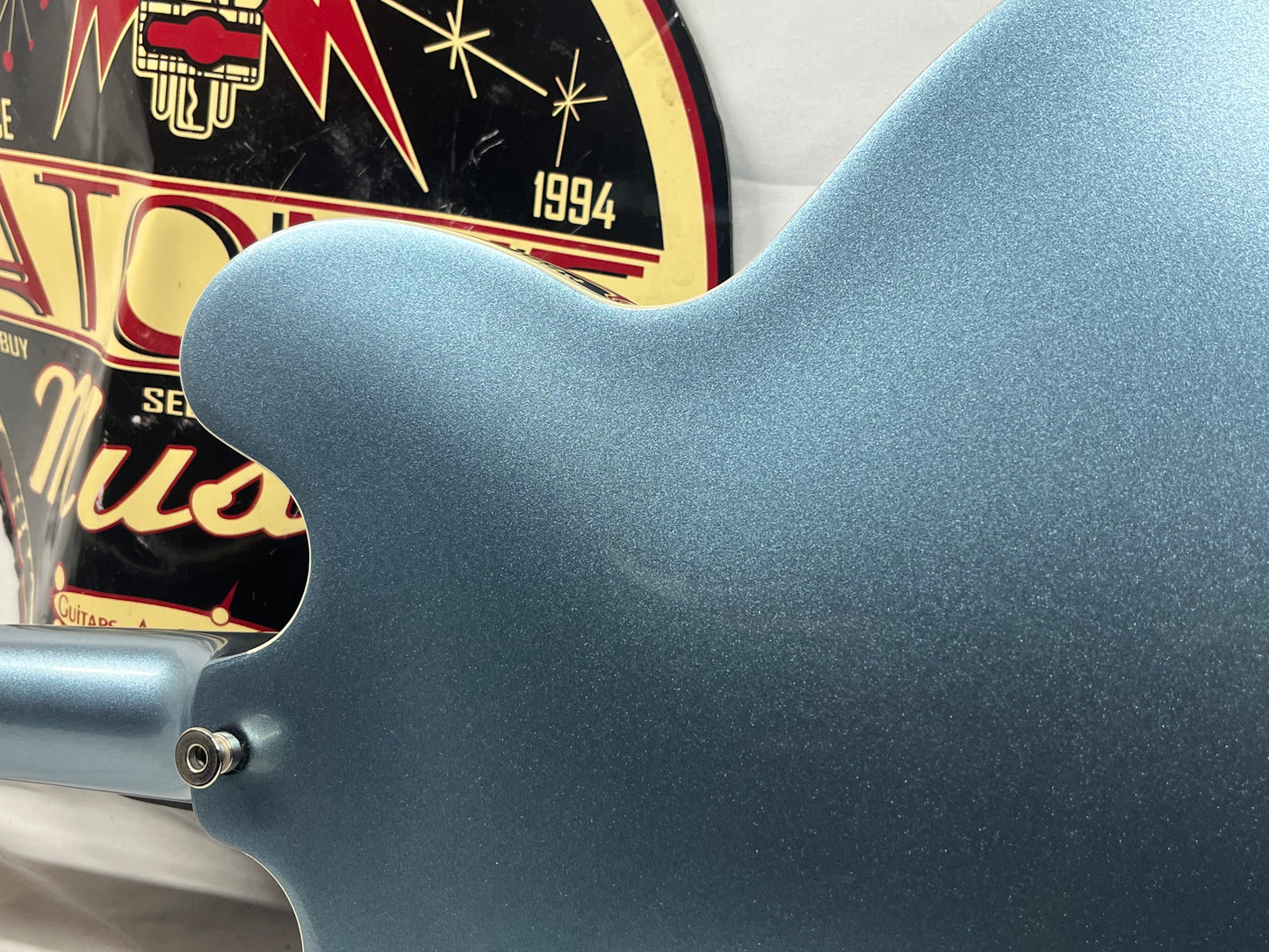 Epiphone Dave Grohl Signature Model DG-335 Semi-Hollow Body Electric Guitar with Original Case