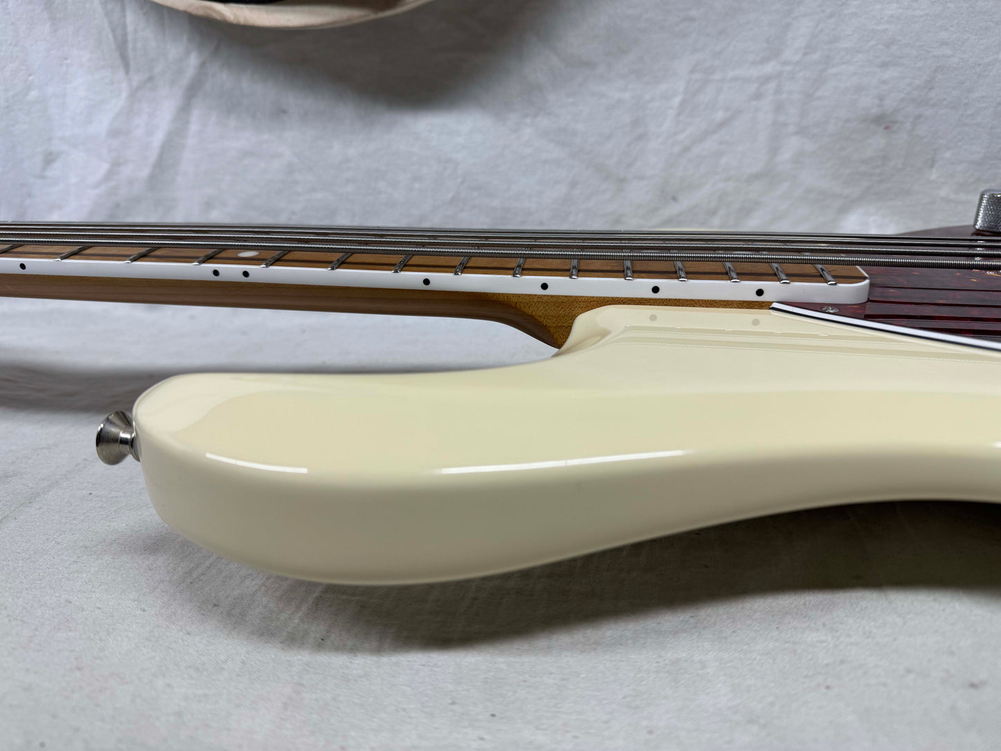 Ernie Ball Music Man 30th Anniversary Stingray sting ray 5 H Bass with Case 2018 - Translucent Buttercream / Roasted maple neck / maple fingerboard